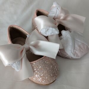 Elegant Glittery Kids Dress Shoes with Bow